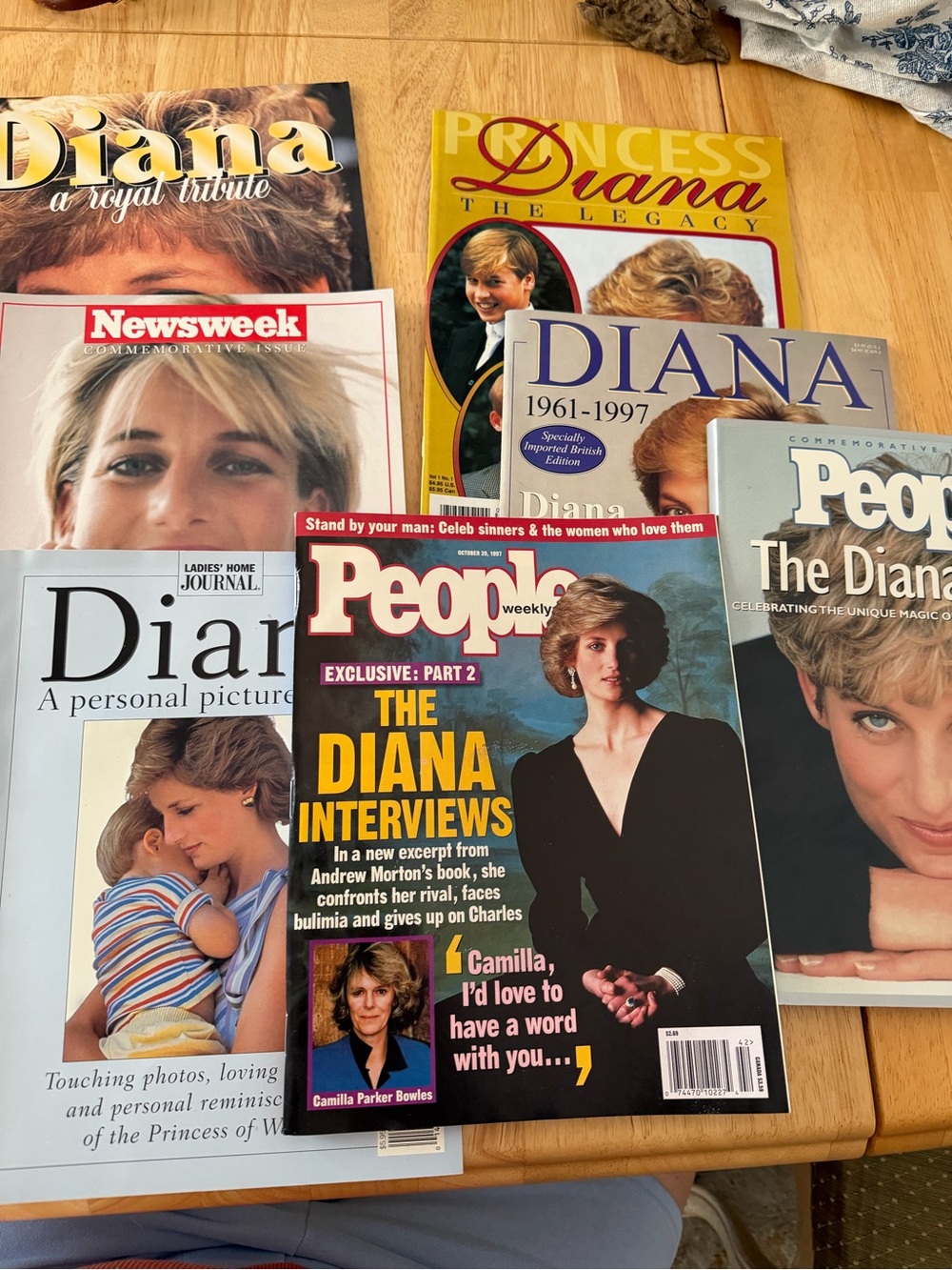 People Magazine Special: The Diana Interviews - Black & Yellow Cover